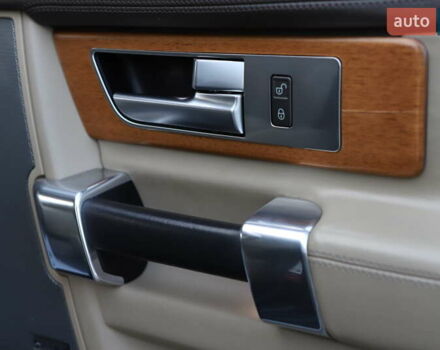 Чорний Ленд Ровер Діскавері, об'ємом двигуна 3 л та пробігом 208 тис. км за 14999 $, фото 83 на Automoto.ua