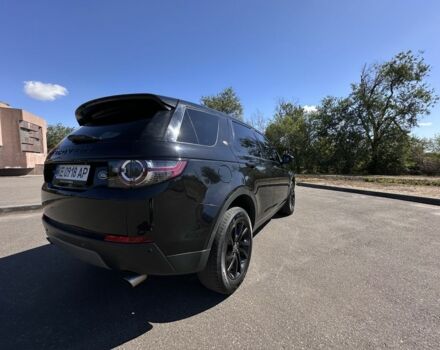 Черный Ленд Ровер Дискавери, объемом двигателя 2 л и пробегом 157 тыс. км за 25000 $, фото 2 на Automoto.ua