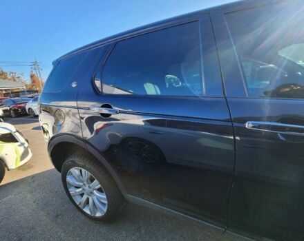 Черный Ленд Ровер Дискавери, объемом двигателя 2 л и пробегом 113 тыс. км за 14000 $, фото 3 на Automoto.ua