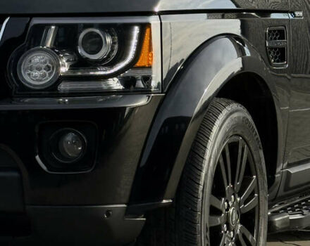 Чорний Ленд Ровер Діскавері, об'ємом двигуна 3 л та пробігом 129 тис. км за 23800 $, фото 2 на Automoto.ua