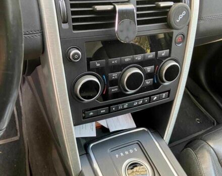 Черный Ленд Ровер Дискавери, объемом двигателя 2.2 л и пробегом 225 тыс. км за 18000 $, фото 10 на Automoto.ua
