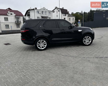 Ленд Ровер Дискавери 2017 в Львове на Automoto.ua Черный Ленд Ровер Дискавери, объемом двигателя 3 л и пробегом 166 тыс. км за 34500 $, фото 5 на Automoto.ua