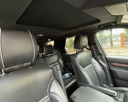 Черный Ленд Ровер Дискавери, объемом двигателя 2.99 л и пробегом 169 тыс. км за 37000 $, фото 18 на Automoto.ua