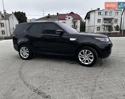 Ленд Ровер Дискавери 2017 в Львове на Automoto.ua Черный Ленд Ровер Дискавери, объемом двигателя 3 л и пробегом 166 тыс. км за 34500 $, фото 3 на Automoto.ua