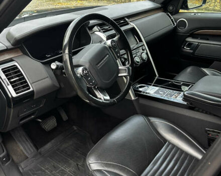Черный Ленд Ровер Дискавери, объемом двигателя 2.99 л и пробегом 169 тыс. км за 37000 $, фото 8 на Automoto.ua