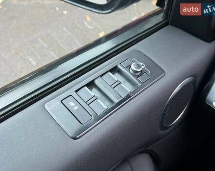 Черный Ленд Ровер Дискавери, объемом двигателя 3 л и пробегом 123 тыс. км за 23990 $, фото 17 на Automoto.ua