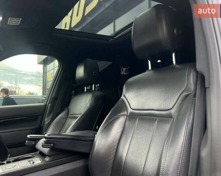 Черный Ленд Ровер Дискавери, объемом двигателя 3 л и пробегом 191 тыс. км за 36000 $, фото 14 на Automoto.ua