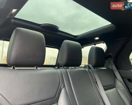 Черный Ленд Ровер Дискавери, объемом двигателя 3 л и пробегом 123 тыс. км за 23990 $, фото 12 на Automoto.ua