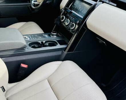 Черный Ленд Ровер Дискавери, объемом двигателя 2 л и пробегом 119 тыс. км за 29200 $, фото 14 на Automoto.ua