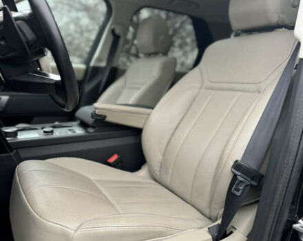 Чорний Ленд Ровер Діскавері, об'ємом двигуна 3 л та пробігом 114 тис. км за 28000 $, фото 7 на Automoto.ua