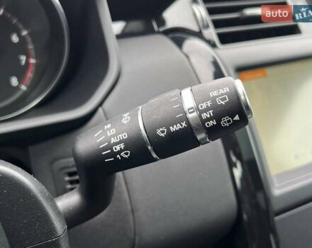 Черный Ленд Ровер Дискавери, объемом двигателя 3 л и пробегом 123 тыс. км за 23990 $, фото 24 на Automoto.ua