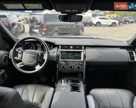 Ленд Ровер Дискавери 2018 в Киеве на Automoto.ua Черный Ленд Ровер Дискавери, объемом двигателя 2.99 л и пробегом 157 тыс. км за 33500 $, фото 35 на Automoto.ua