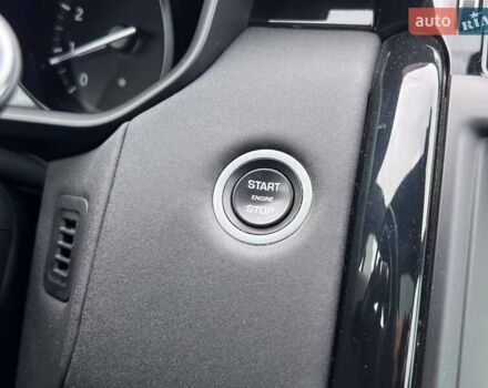 Черный Ленд Ровер Дискавери, объемом двигателя 3 л и пробегом 123 тыс. км за 23990 $, фото 26 на Automoto.ua