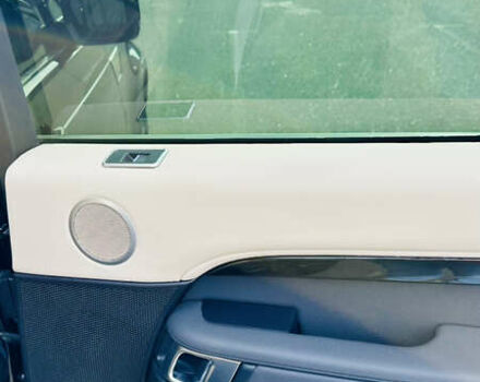 Черный Ленд Ровер Дискавери, объемом двигателя 2 л и пробегом 119 тыс. км за 29200 $, фото 16 на Automoto.ua