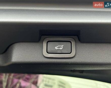 Черный Ленд Ровер Дискавери, объемом двигателя 3 л и пробегом 123 тыс. км за 23990 $, фото 37 на Automoto.ua