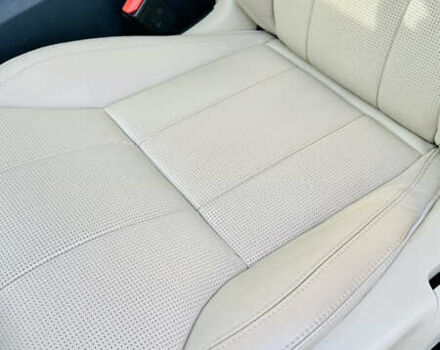 Черный Ленд Ровер Дискавери, объемом двигателя 2 л и пробегом 119 тыс. км за 29200 $, фото 11 на Automoto.ua