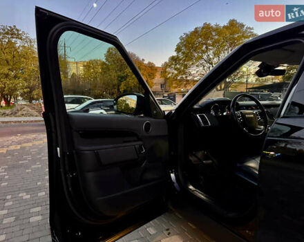 Черный Ленд Ровер Дискавери, объемом двигателя 2 л и пробегом 130 тыс. км за 33400 $, фото 35 на Automoto.ua