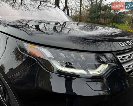 Черный Ленд Ровер Дискавери, объемом двигателя 3 л и пробегом 161 тыс. км за 31290 $, фото 3 на Automoto.ua