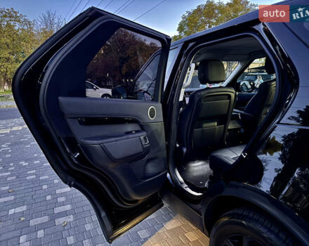 Черный Ленд Ровер Дискавери, объемом двигателя 2 л и пробегом 130 тыс. км за 33400 $, фото 60 на Automoto.ua