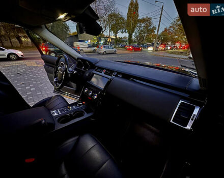 Черный Ленд Ровер Дискавери, объемом двигателя 2 л и пробегом 130 тыс. км за 33400 $, фото 49 на Automoto.ua