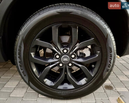 Черный Ленд Ровер Дискавери, объемом двигателя 2 л и пробегом 130 тыс. км за 33400 $, фото 31 на Automoto.ua