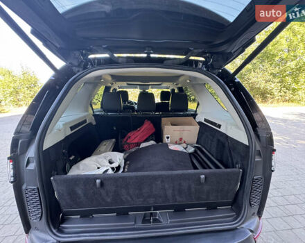 Черный Ленд Ровер Дискавери, объемом двигателя 3 л и пробегом 107 тыс. км за 29999 $, фото 53 на Automoto.ua