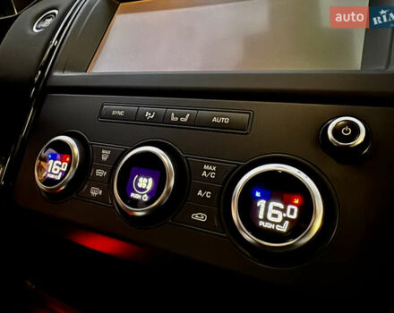 Черный Ленд Ровер Дискавери, объемом двигателя 2 л и пробегом 130 тыс. км за 33400 $, фото 56 на Automoto.ua