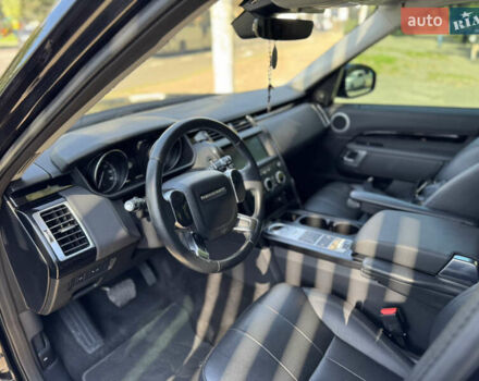 Черный Ленд Ровер Дискавери, объемом двигателя 3 л и пробегом 107 тыс. км за 29999 $, фото 59 на Automoto.ua