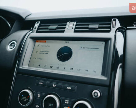 Ленд Ровер Дискавери 2019 в Киеве на Automoto.ua Черный Ленд Ровер Дискавери, объемом двигателя 3 л и пробегом 140 тыс. км за 28400 $, фото 37 на Automoto.ua