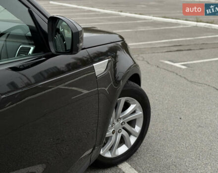 Черный Ленд Ровер Дискавери, объемом двигателя 3 л и пробегом 128 тыс. км за 31400 $, фото 14 на Automoto.ua