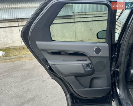 Черный Ленд Ровер Дискавери, объемом двигателя 3 л и пробегом 143 тыс. км за 25500 $, фото 21 на Automoto.ua