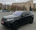 Черный Ленд Ровер Дискавери, объемом двигателя 2 л и пробегом 200 тыс. км за 381 $, фото 6 на Automoto.ua