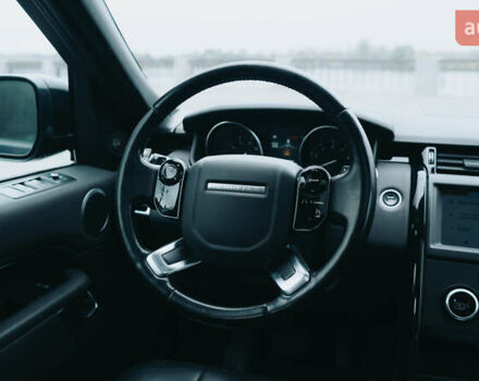 Ленд Ровер Дискавери 2019 в Киеве на Automoto.ua Черный Ленд Ровер Дискавери, объемом двигателя 3 л и пробегом 140 тыс. км за 28400 $, фото 25 на Automoto.ua