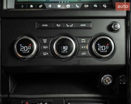 Ленд Ровер Дискавери 2019 в Одессе на Automoto.ua Черный Ленд Ровер Дискавери, объемом двигателя 2 л и пробегом 192 тыс. км за 33500 $, фото 6 на Automoto.ua