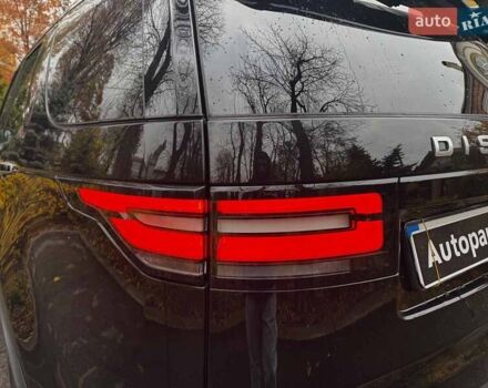 Черный Ленд Ровер Дискавери, объемом двигателя 3 л и пробегом 161 тыс. км за 31290 $, фото 8 на Automoto.ua