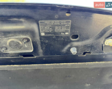 Черный Ленд Ровер Дискавери, объемом двигателя 3 л и пробегом 107 тыс. км за 29999 $, фото 70 на Automoto.ua