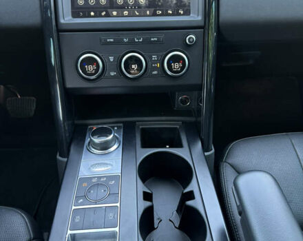 Черный Ленд Ровер Дискавери, объемом двигателя 3 л и пробегом 107 тыс. км за 29999 $, фото 49 на Automoto.ua