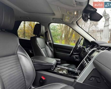 Черный Ленд Ровер Дискавери, объемом двигателя 3 л и пробегом 161 тыс. км за 31290 $, фото 40 на Automoto.ua