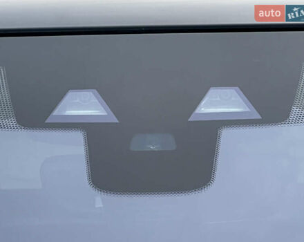 Черный Ленд Ровер Дискавери, объемом двигателя 3 л и пробегом 143 тыс. км за 25500 $, фото 11 на Automoto.ua