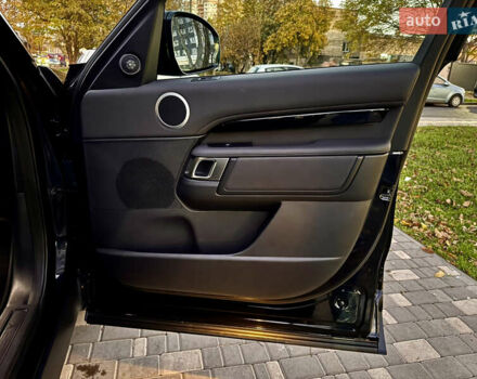 Черный Ленд Ровер Дискавери, объемом двигателя 2 л и пробегом 130 тыс. км за 33400 $, фото 24 на Automoto.ua