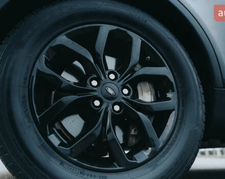 Ленд Ровер Дискавери 2019 в Киеве на Automoto.ua Черный Ленд Ровер Дискавери, объемом двигателя 3 л и пробегом 140 тыс. км за 28400 $, фото 18 на Automoto.ua