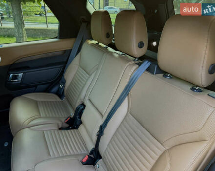 Чорний Ленд Ровер Діскавері, об'ємом двигуна 3 л та пробігом 48 тис. км за 62500 $, фото 18 на Automoto.ua