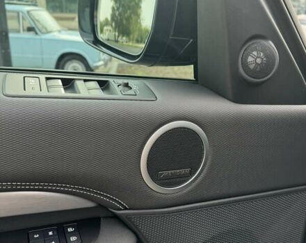 Черный Ленд Ровер Дискавери, объемом двигателя 3 л и пробегом 38 тыс. км за 67500 $, фото 9 на Automoto.ua