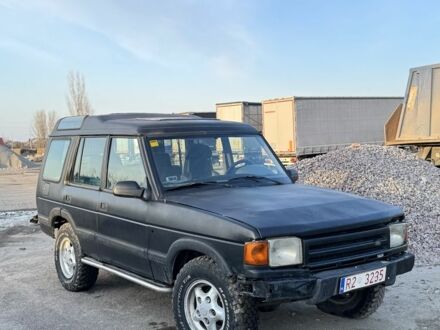 Чорний Ленд Ровер Діскавері, об'ємом двигуна 2.5 л та пробігом 350 тис. км за 1300 $, фото 1 на Automoto.ua