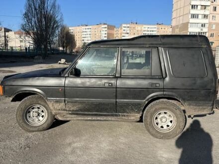 Черный Ленд Ровер Дискавери, объемом двигателя 2.5 л и пробегом 375 тыс. км за 2276 $, фото 1 на Automoto.ua