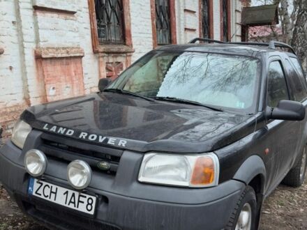 Чорний Ленд Ровер Діскавері, об'ємом двигуна 0 л та пробігом 300 тис. км за 3085 $, фото 1 на Automoto.ua