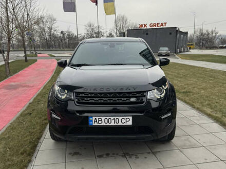 Ленд Ровер Дискавери 2015 в Киеве на Automoto.ua Черный Ленд Ровер Дискавери, объемом двигателя 2 л и пробегом 135 тыс. км за 17500 $, фото 1 на Automoto.ua