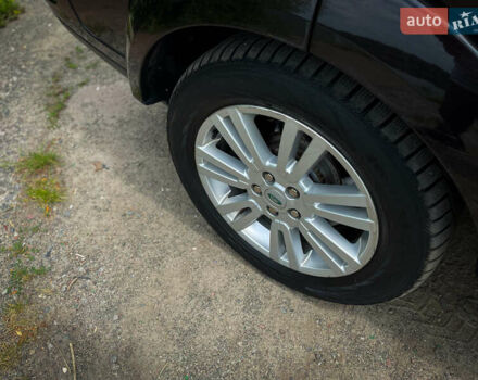 Коричневий Ленд Ровер Діскавері, об'ємом двигуна 3 л та пробігом 190 тис. км за 19500 $, фото 6 на Automoto.ua