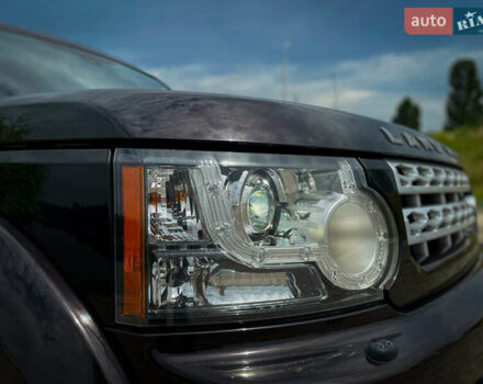 Коричневий Ленд Ровер Діскавері, об'ємом двигуна 3 л та пробігом 190 тис. км за 19500 $, фото 5 на Automoto.ua