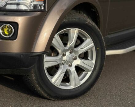 Коричневий Ленд Ровер Діскавері, об'ємом двигуна 3 л та пробігом 164 тис. км за 19000 $, фото 4 на Automoto.ua